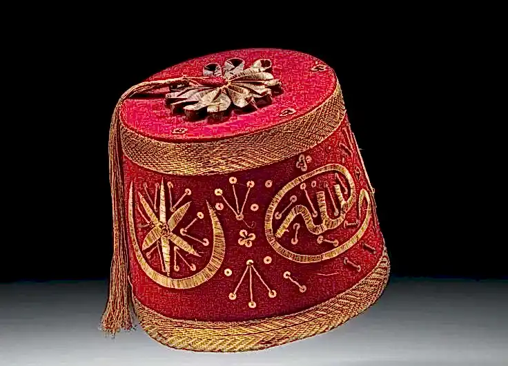 antika fes alanlar, osmanlı fes alanlar, tel kırma bez alanlar, işlemeli bez alanlar, osmanlı yorgan alanlar,  işlemeli yorgan alanlar